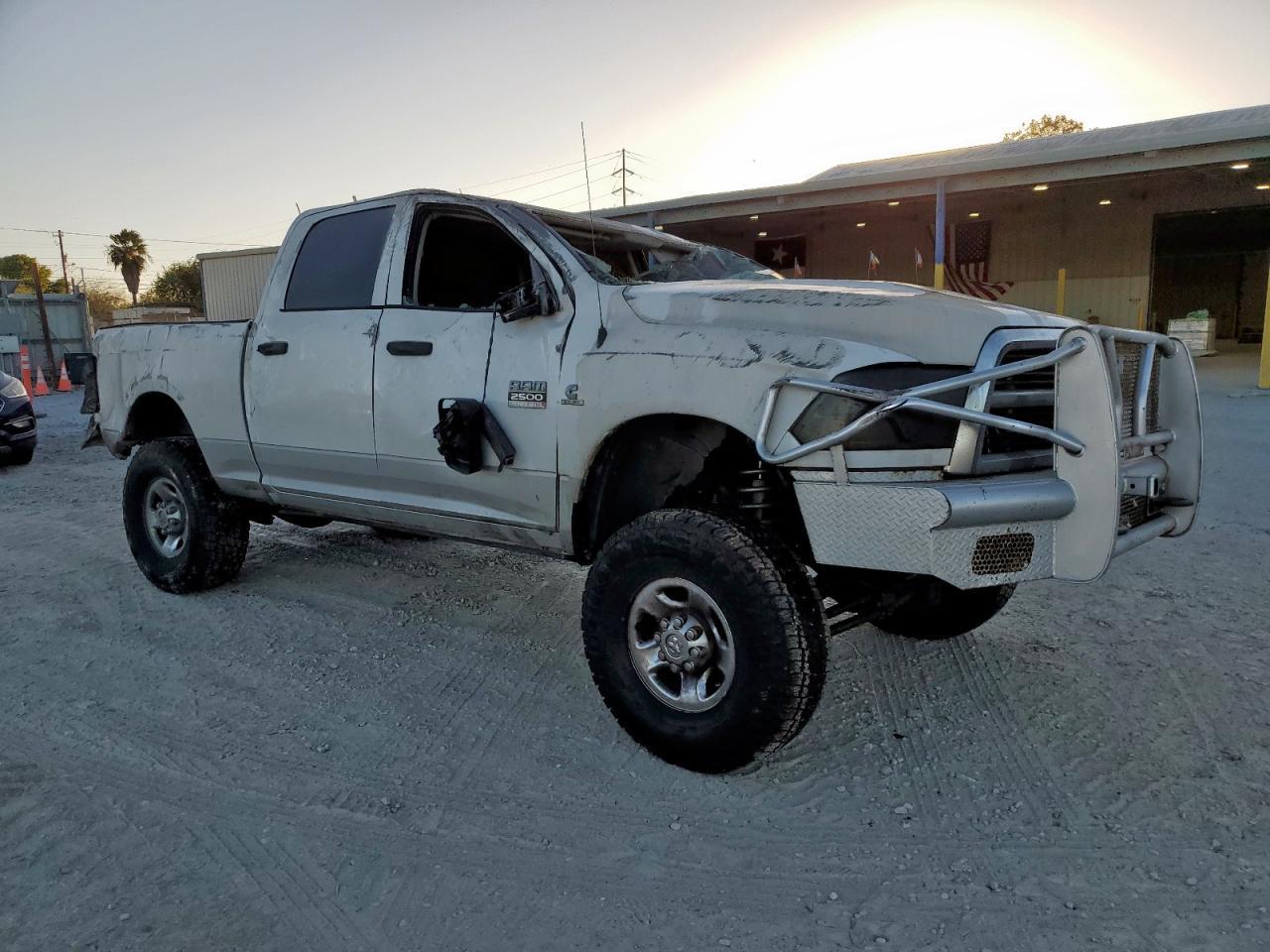 2012 Dodge Ram 2500 St - Фото 4