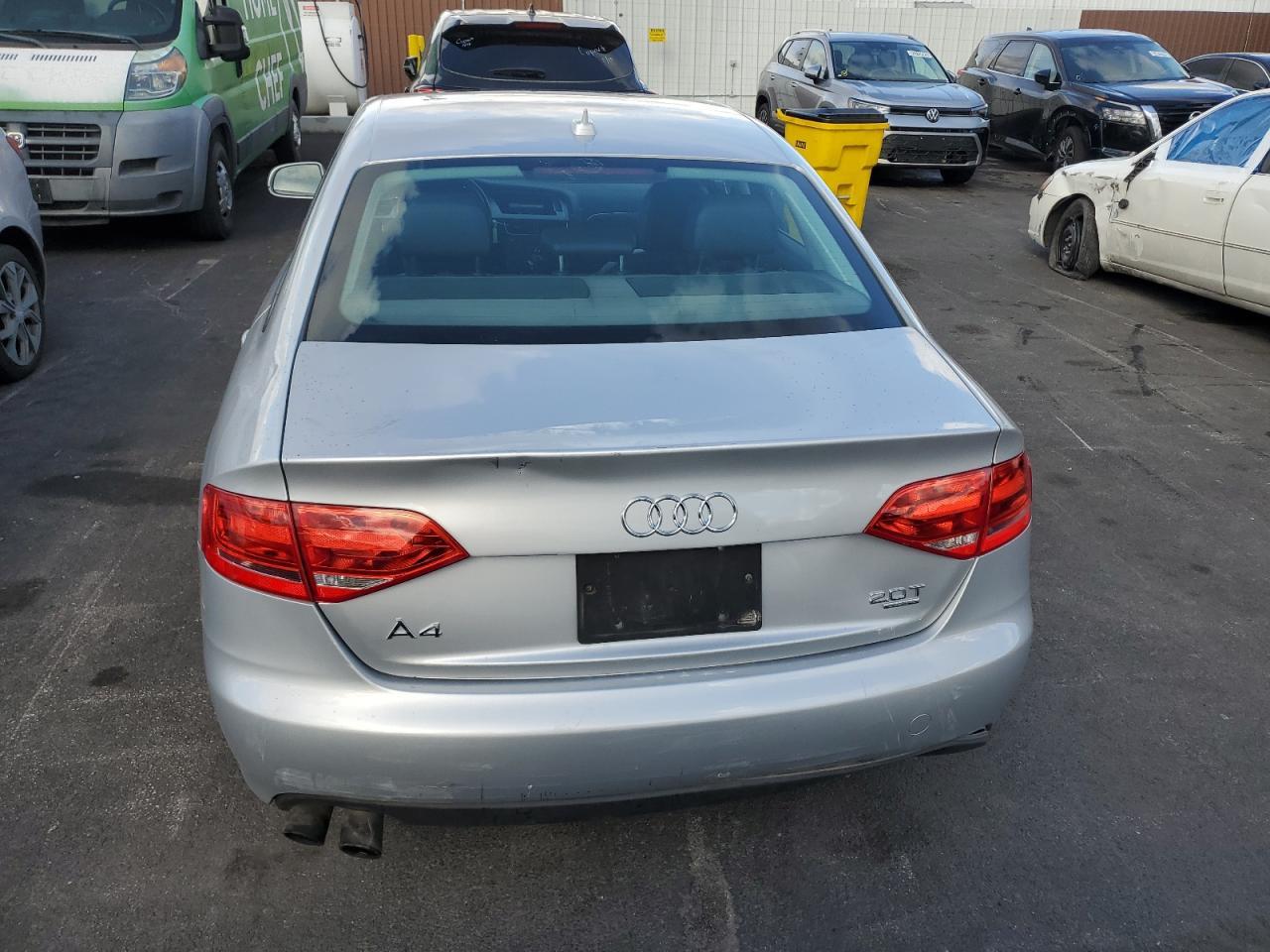 2011 Audi A4 Premium - Фото 6