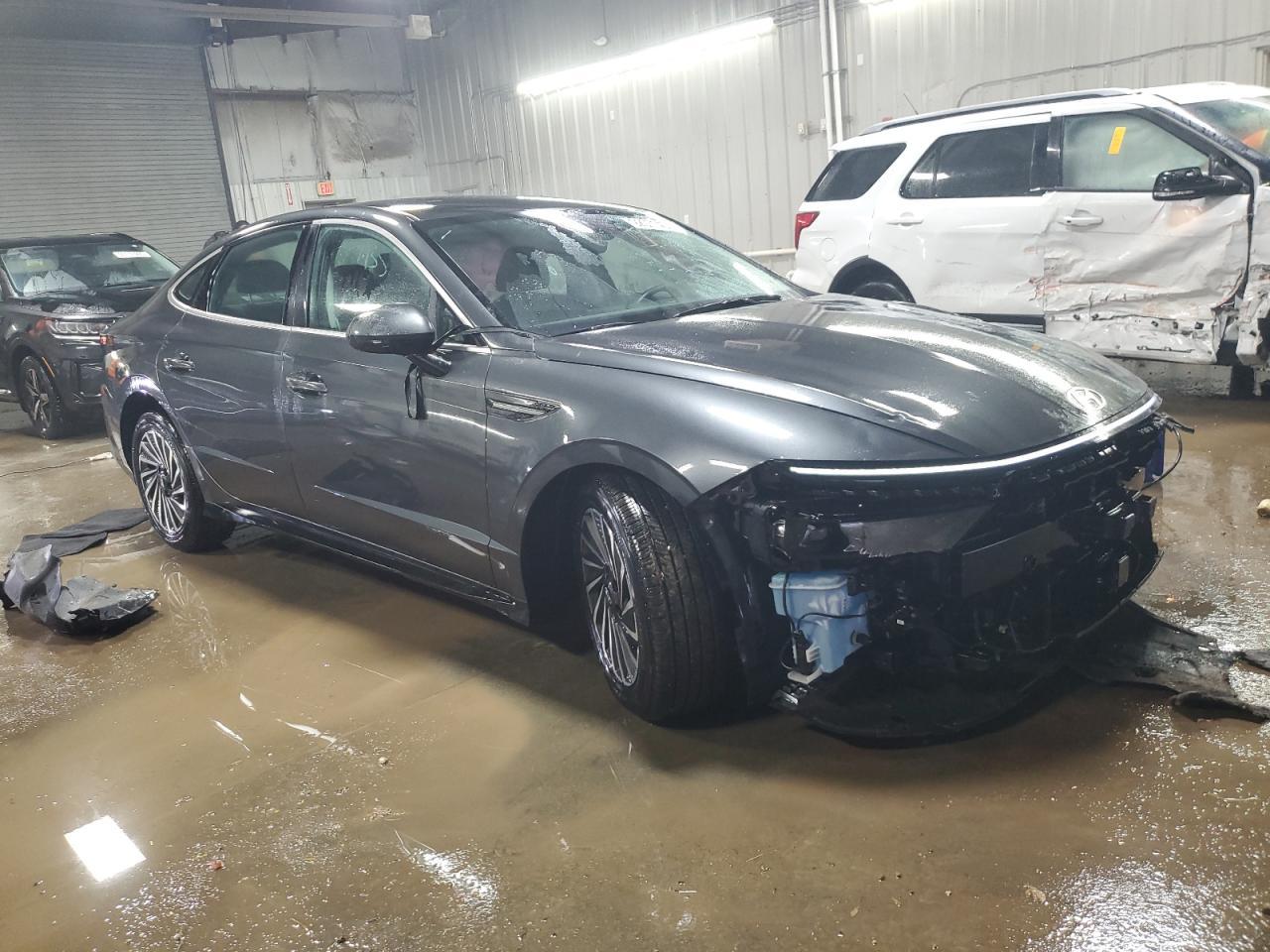 2024 Hyundai Sonata Hybrid - Фото 4