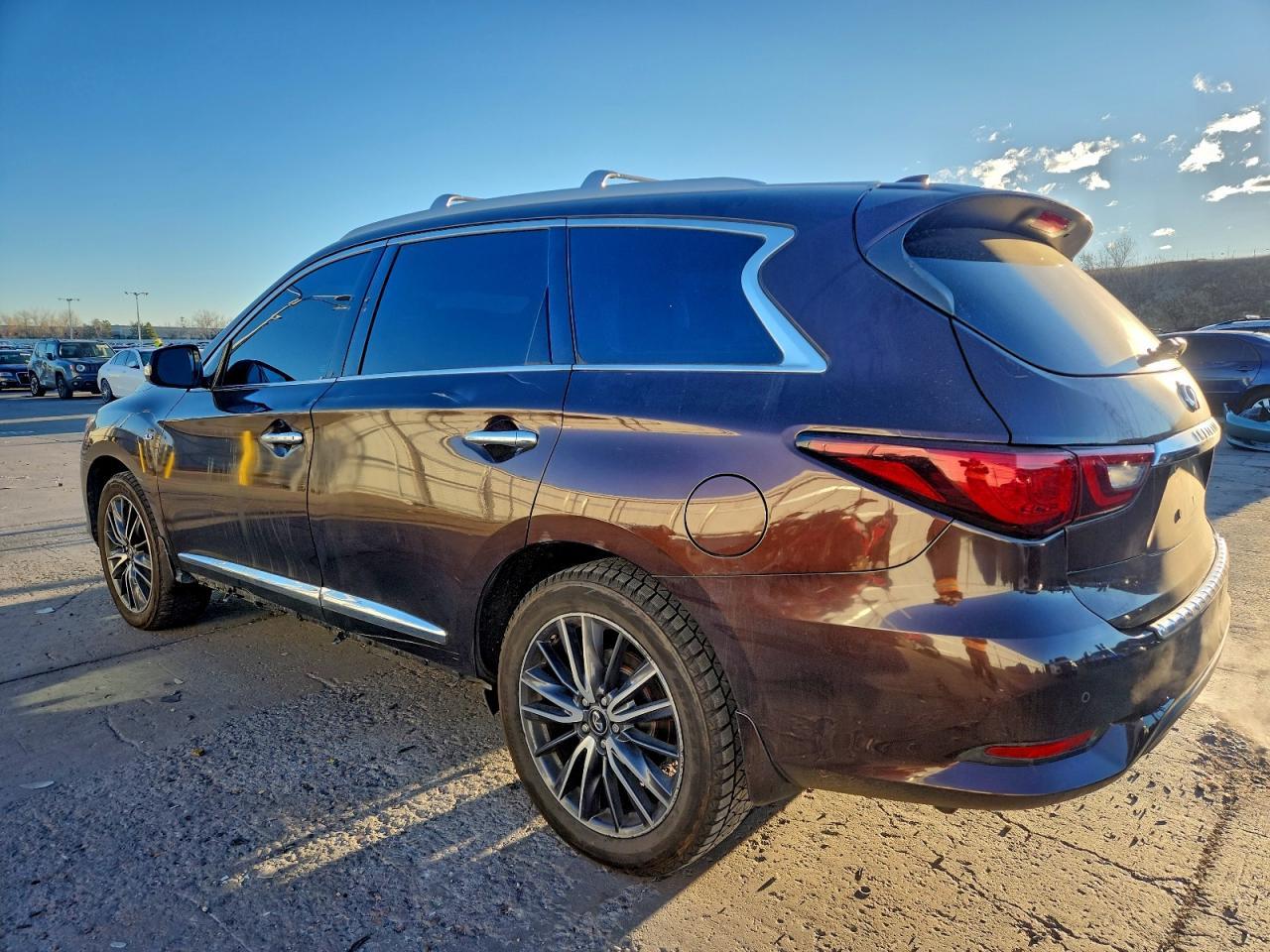 2019 Infiniti Qx60 Luxe - Image 2