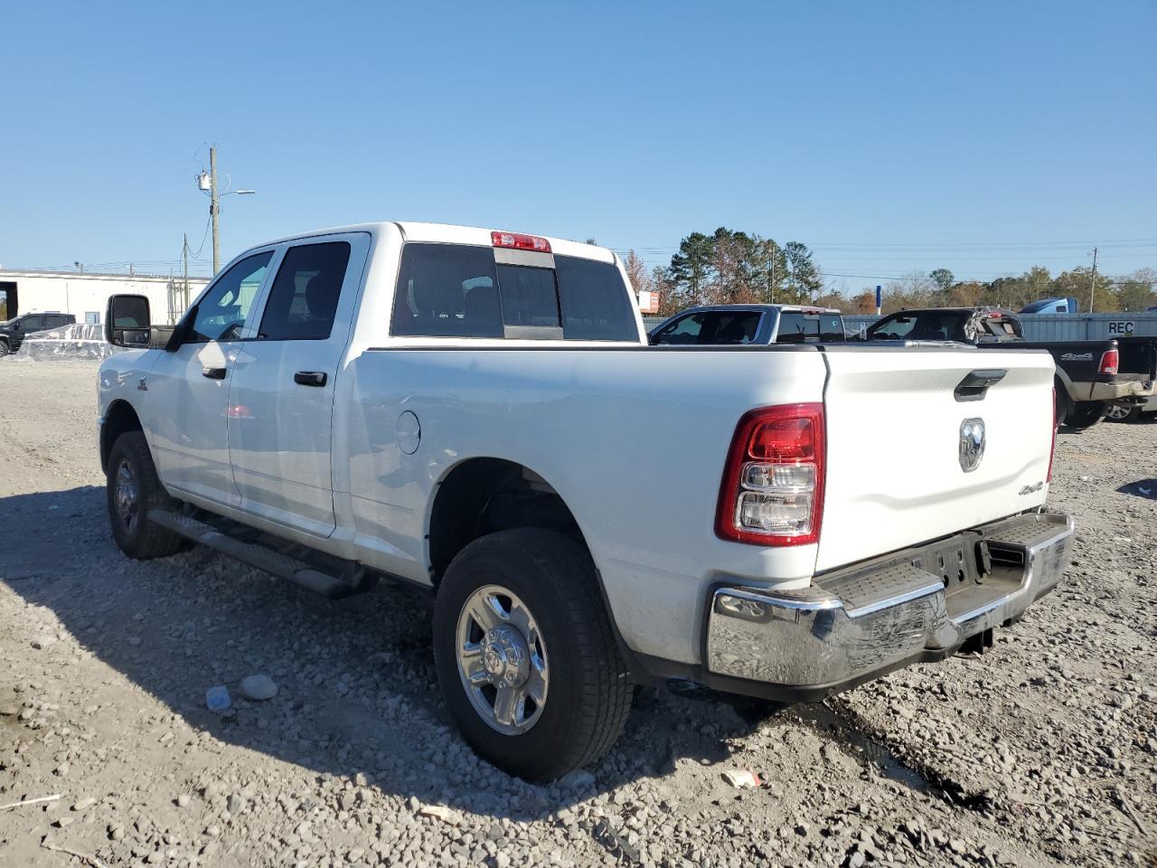 2024 Ram 2500 Tradesman - Фото 3