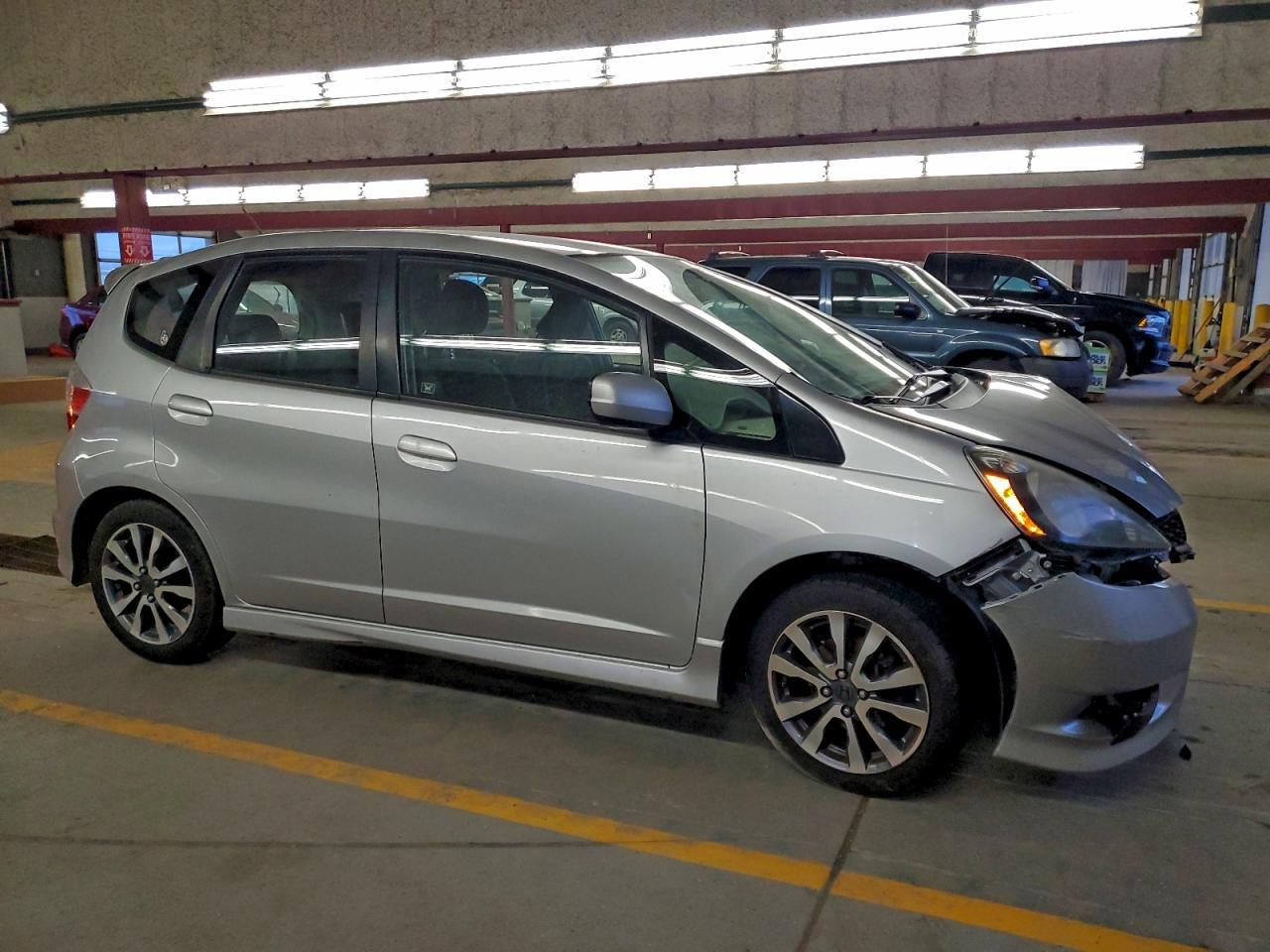 2012 Honda Fit Sport - Фото 4