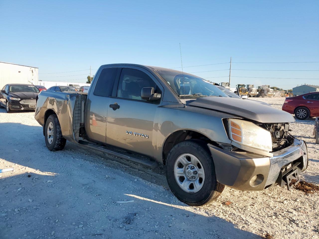 2006 Nissan Titan Xe - Image 4