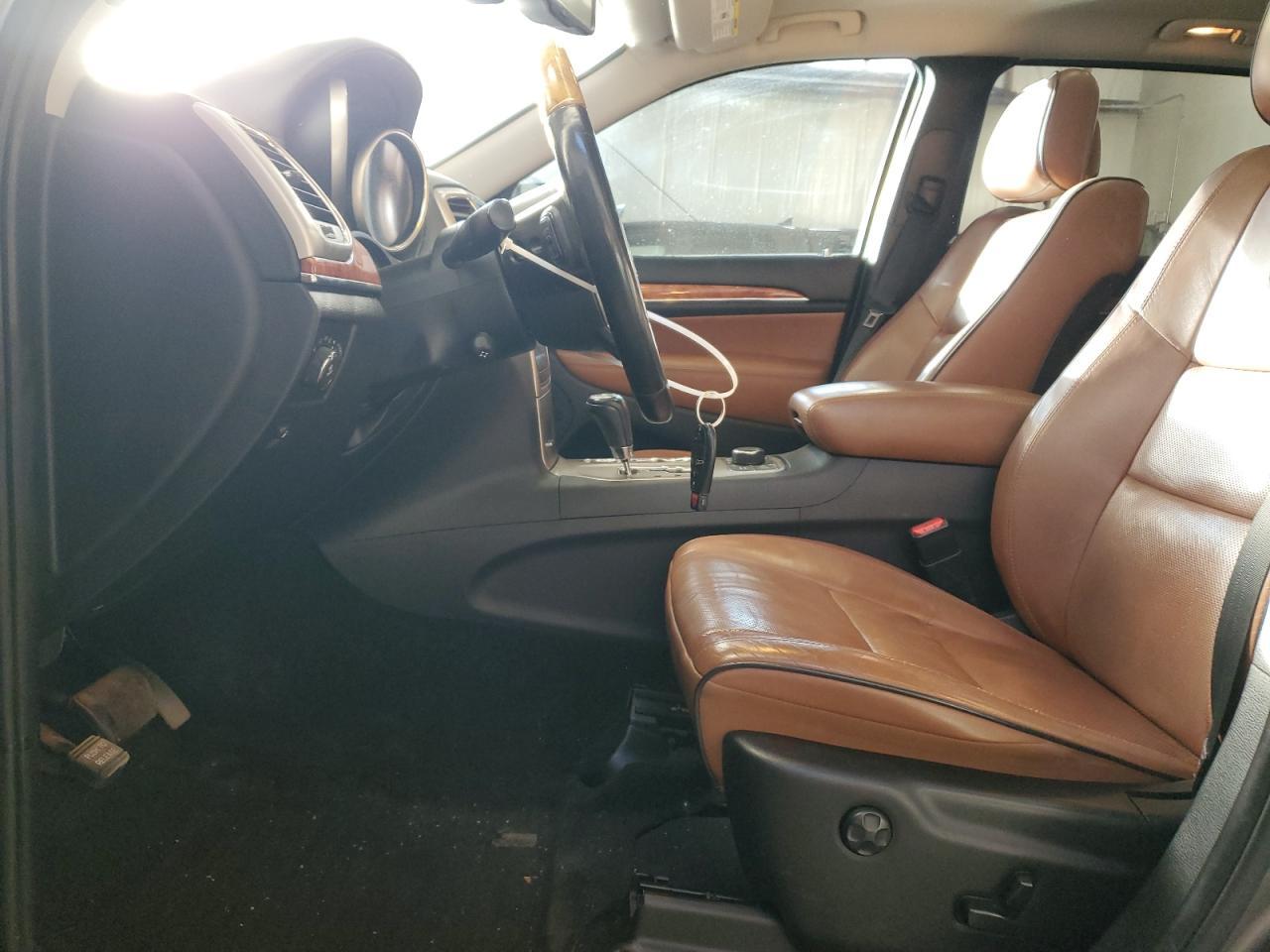 2013 Jeep Grand Cherokee Overland - Фото 7