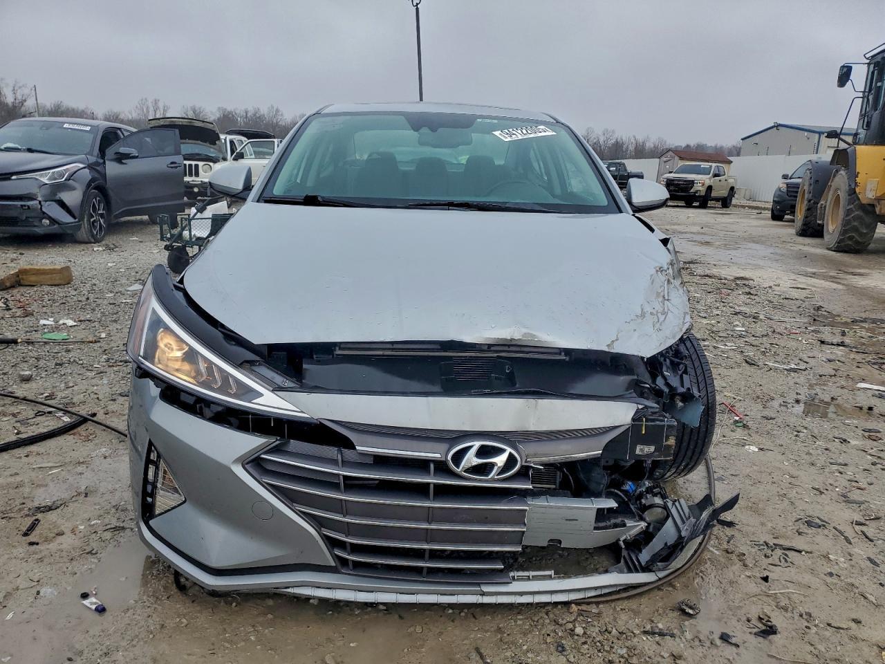 2020 Hyundai Elantra Sel - Фото 5