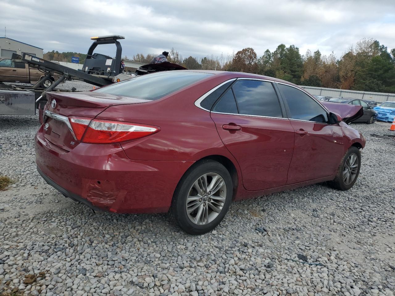 2017 Toyota Camry Le - Image 3