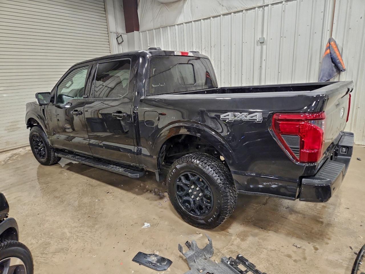 2025 Ford F150 Xlt - Фото 2