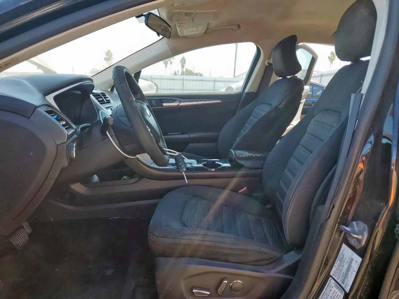 2016 Ford Fusion Se - Фото 7