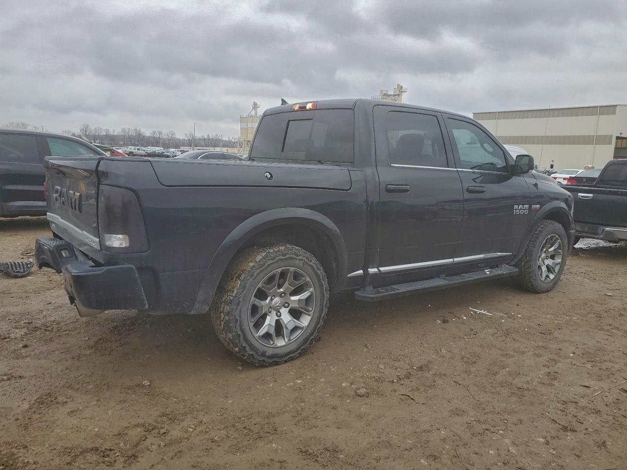2018 Ram 1500 Longhorn - Image 3