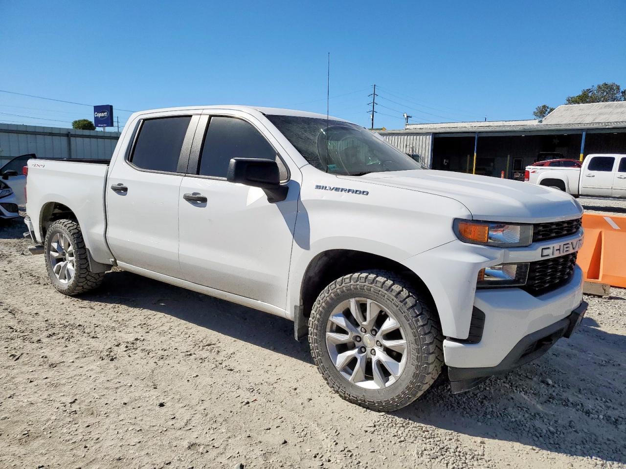 2019 Chevrolet Silverado K1500 Custom - Фото 4