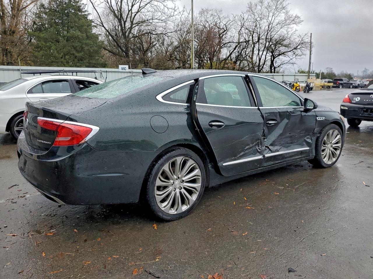 2017 Buick Lacrosse - Image 3