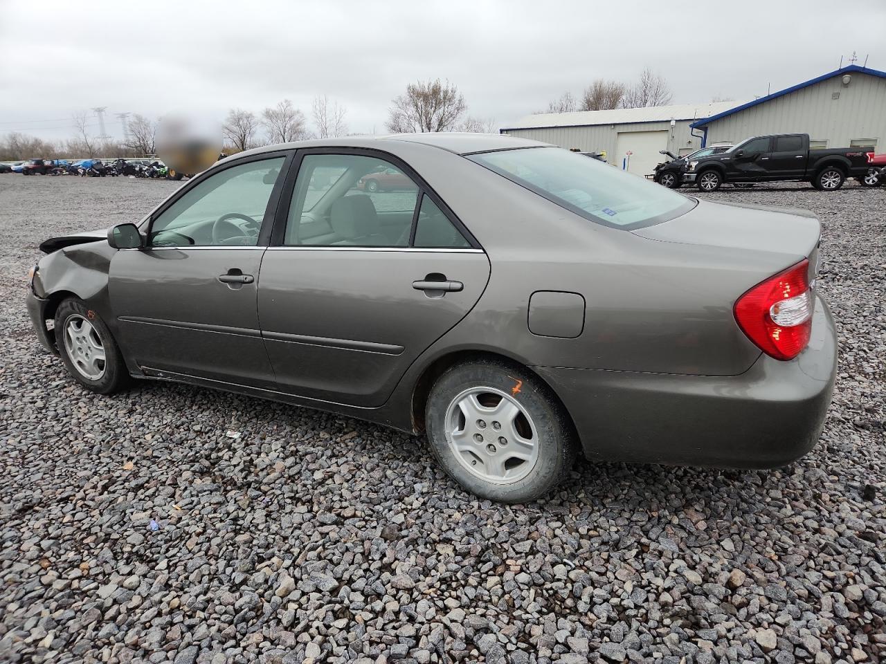 2002 Toyota Camry Le - Image 2