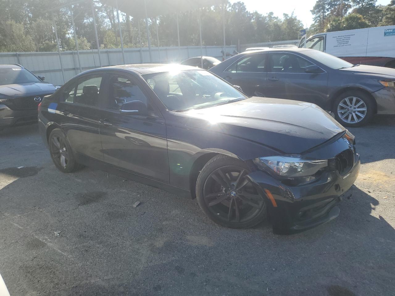 2016 BMW 320 I - Фото 4