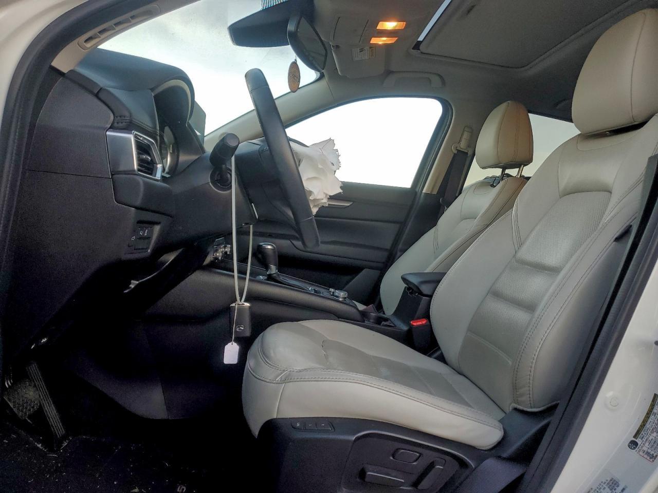 2022 Mazda Cx-5 Preferred - Image 7