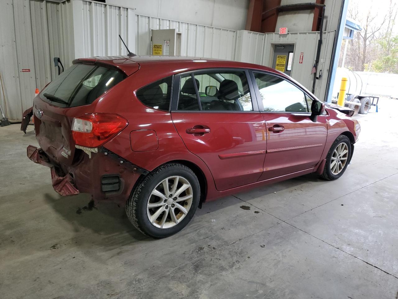 2014 Subaru Impreza Premium - Image 3