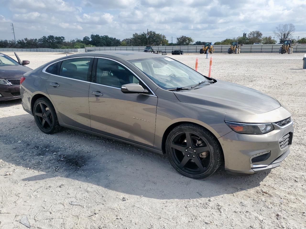 2018 Chevrolet Malibu Premier - Фото 4