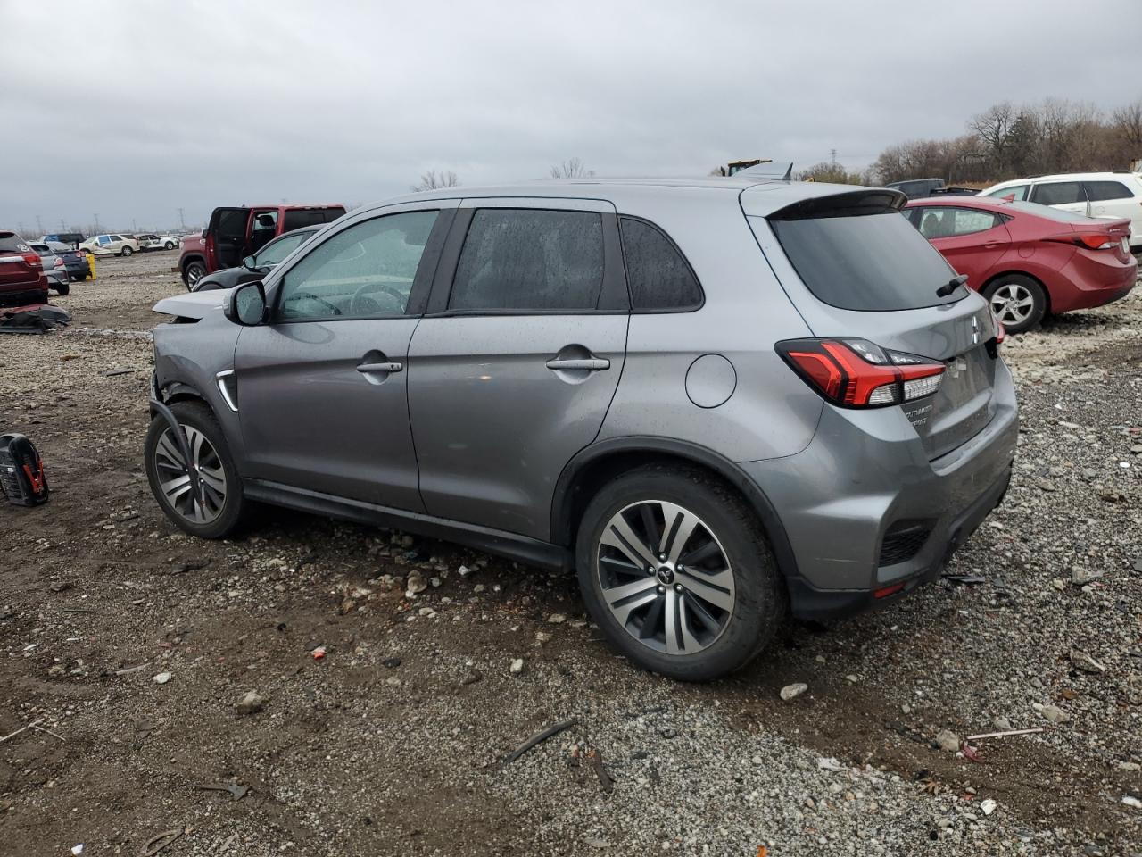 2021 Mitsubishi Outlander Sport Se - Фото 2