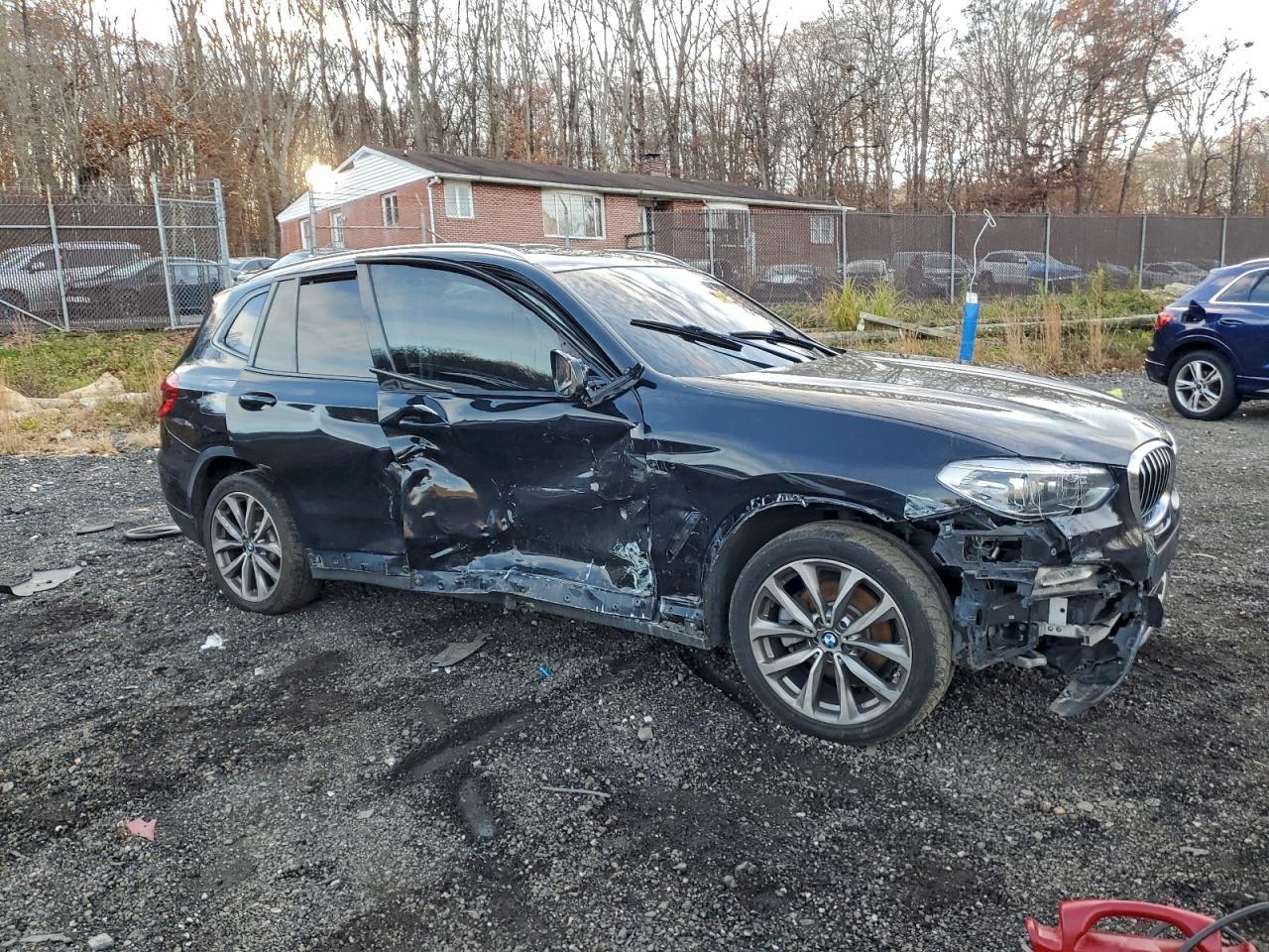 2019 BMW X3 xDrive30I - Фото 4
