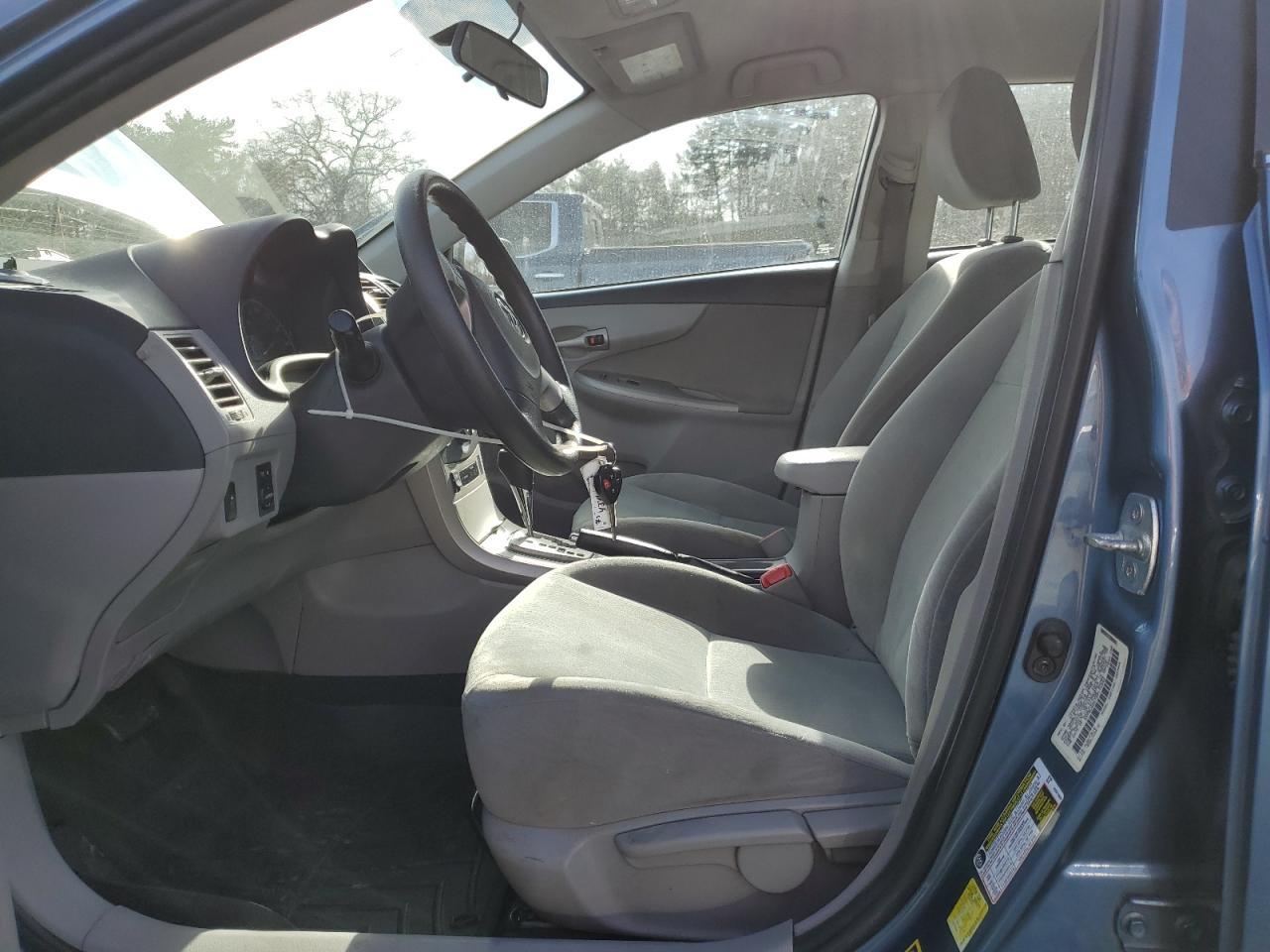 2013 Toyota Corolla Base - Image 7