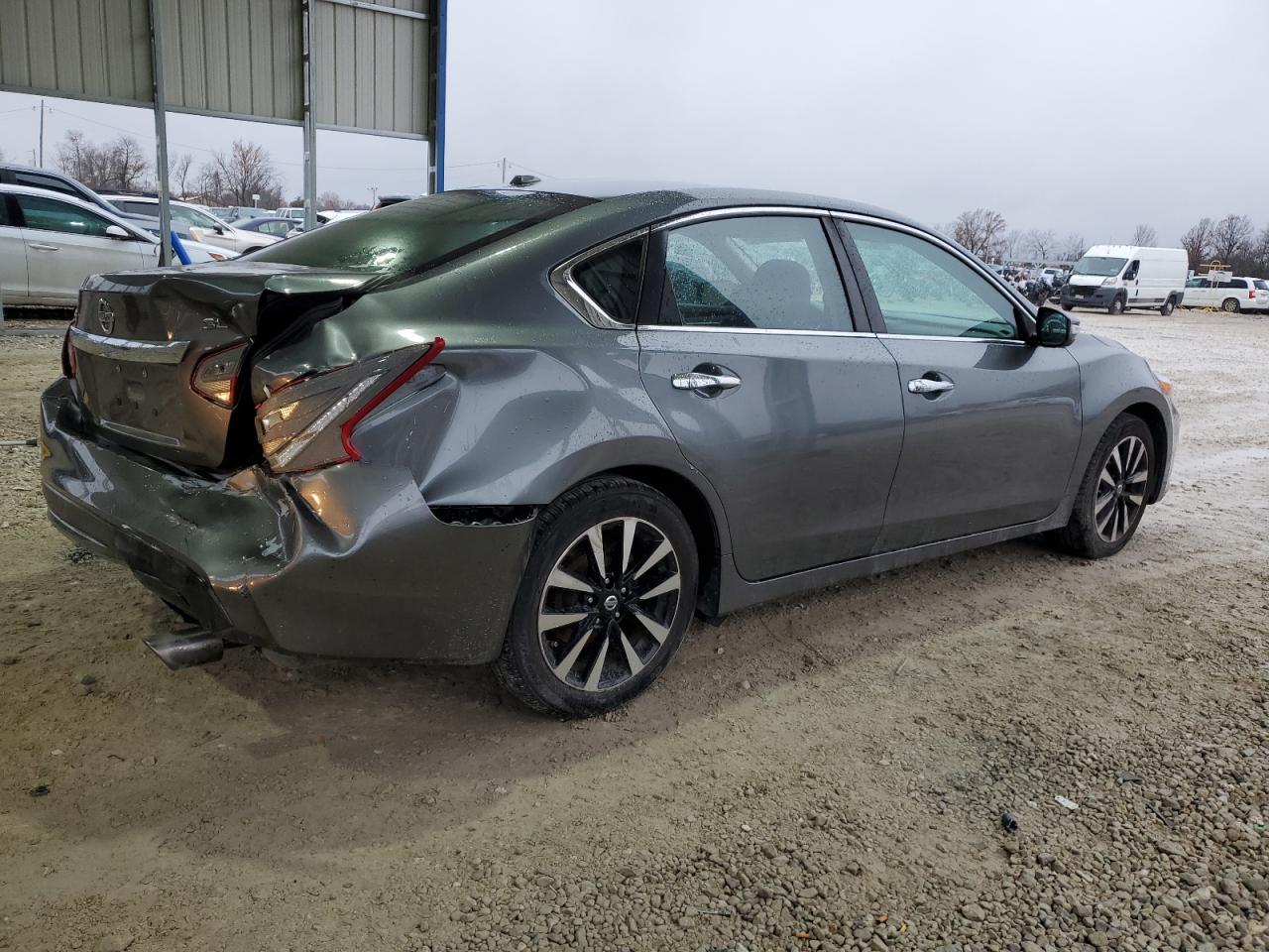 2018 Nissan Altima 2.5 - Image 3