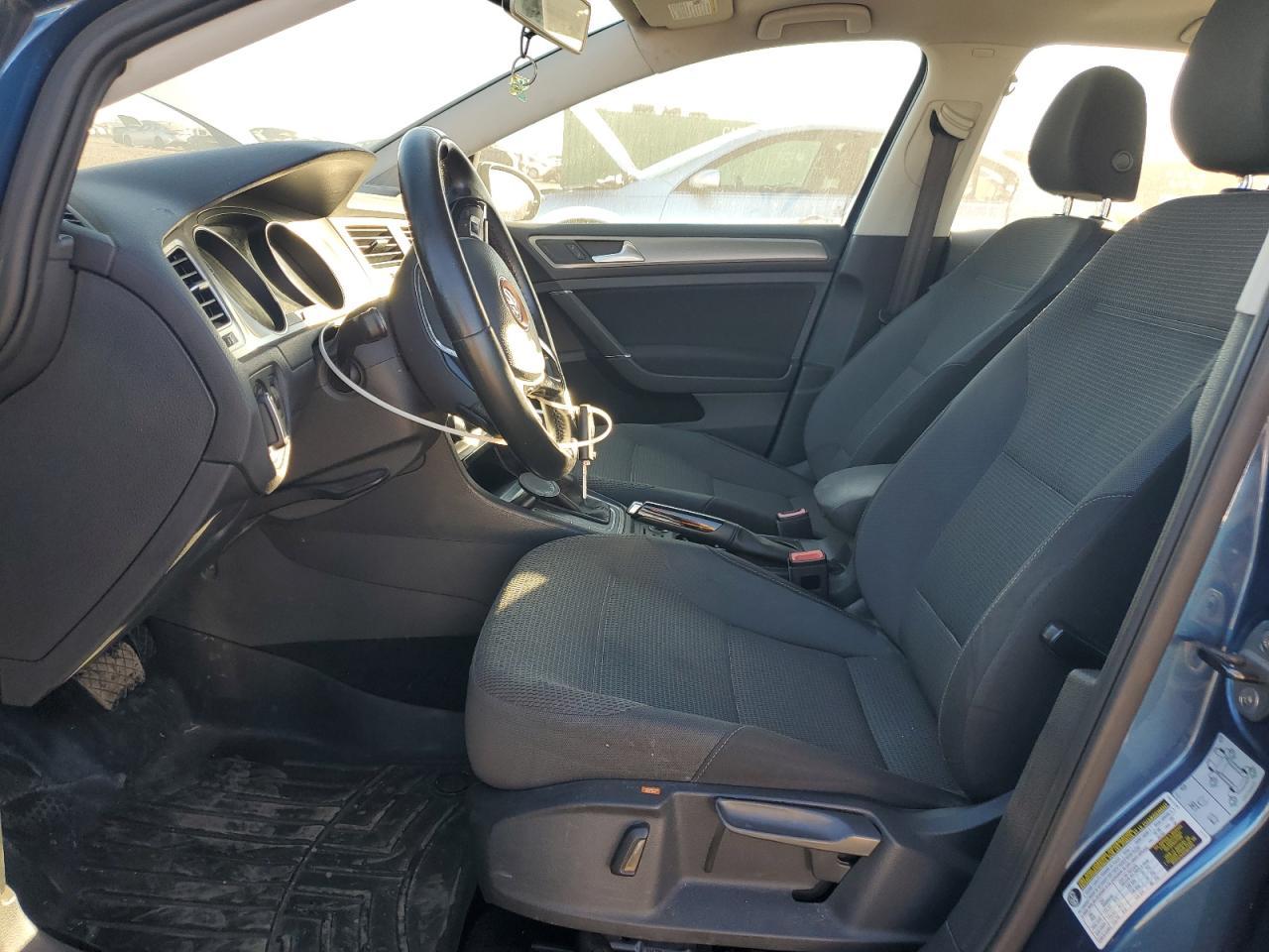 2016 Volkswagen Golf S/Se - Image 7