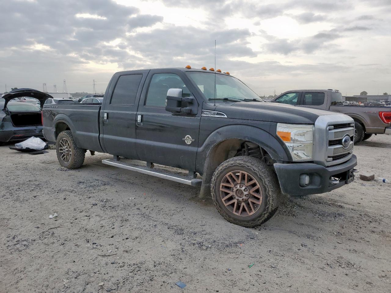 2015 Ford F250 Super Duty - Фото 4