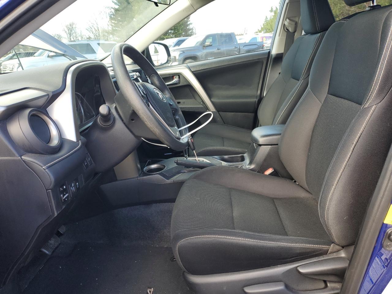 2015 Toyota Rav4 Xle - Image 7