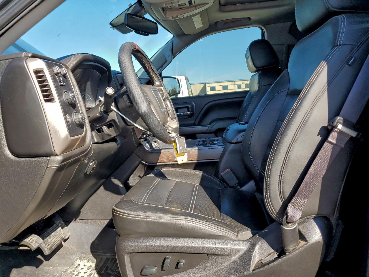 2018 GMC Sierra K1500 Denali - Image 7