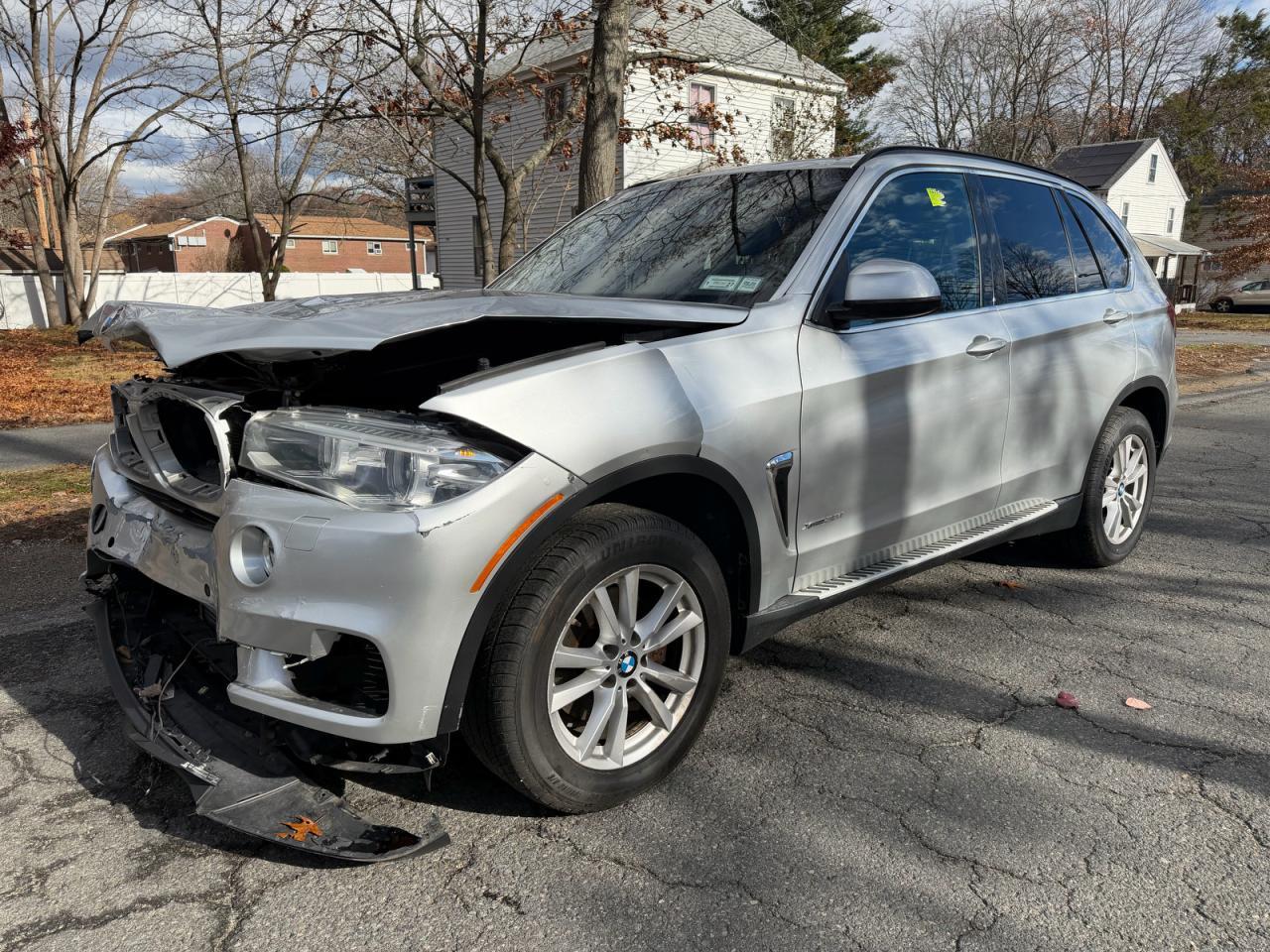 2015 BMW X5 xDrive35I - Фото 2