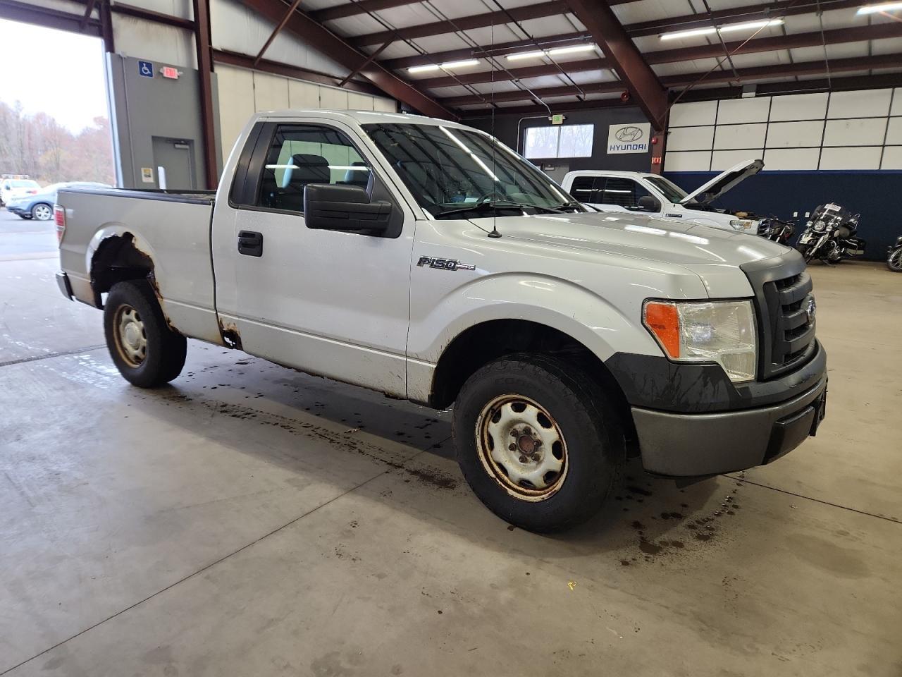 2012 Ford F150 - Фото 4