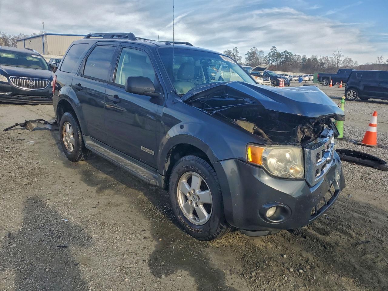 2008 Ford Escape Xlt - Image 4