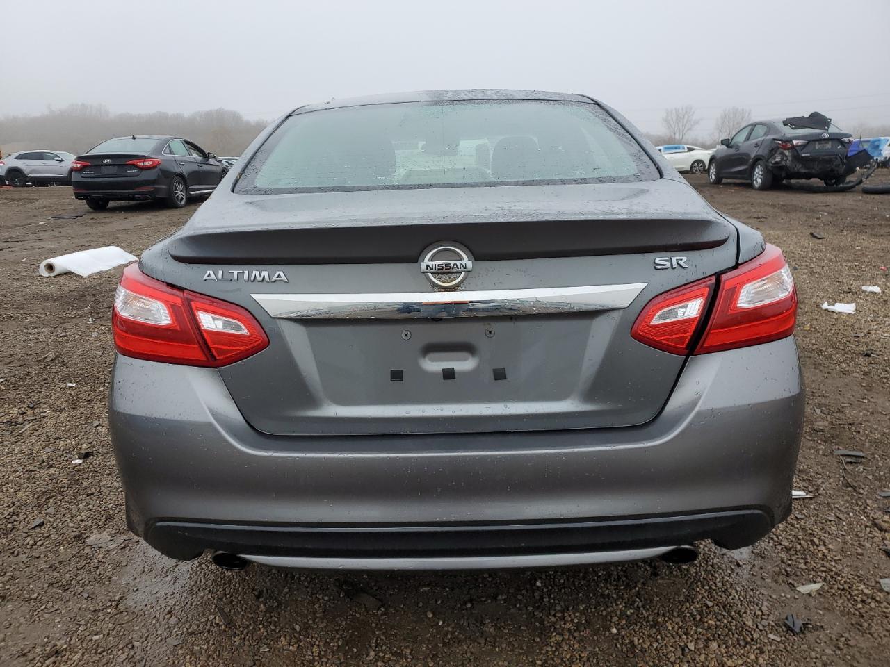 2016 Nissan Altima 2.5 - Фото 6