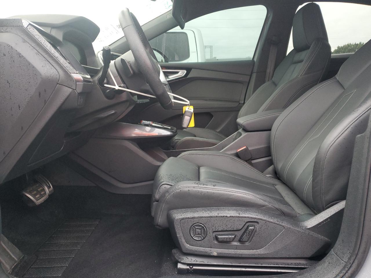 2024 Audi Q4 E-Tron Sportback Prestige - Image 7