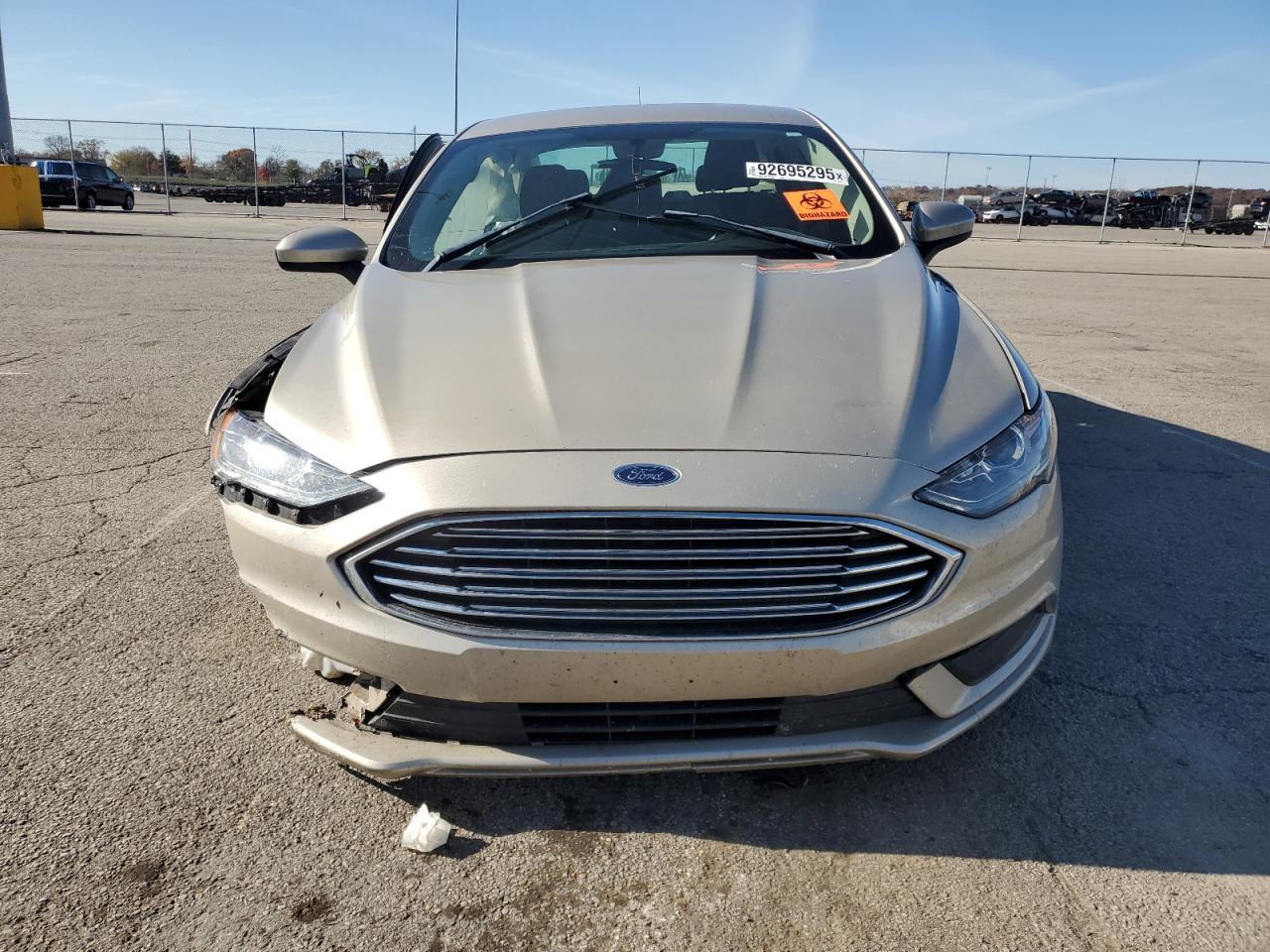 2017 Ford Fusion Se - Фото 5