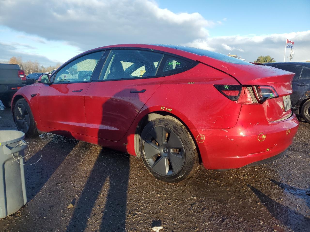 2021 Tesla Model 3 - Фото 2