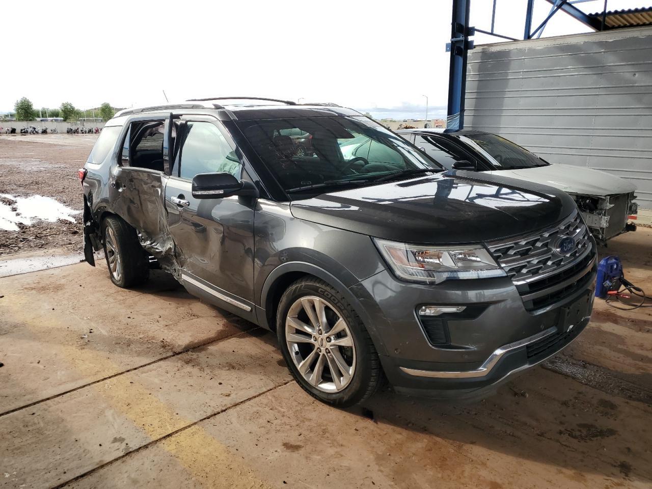 2018 Ford Explorer Limited - Фото 4