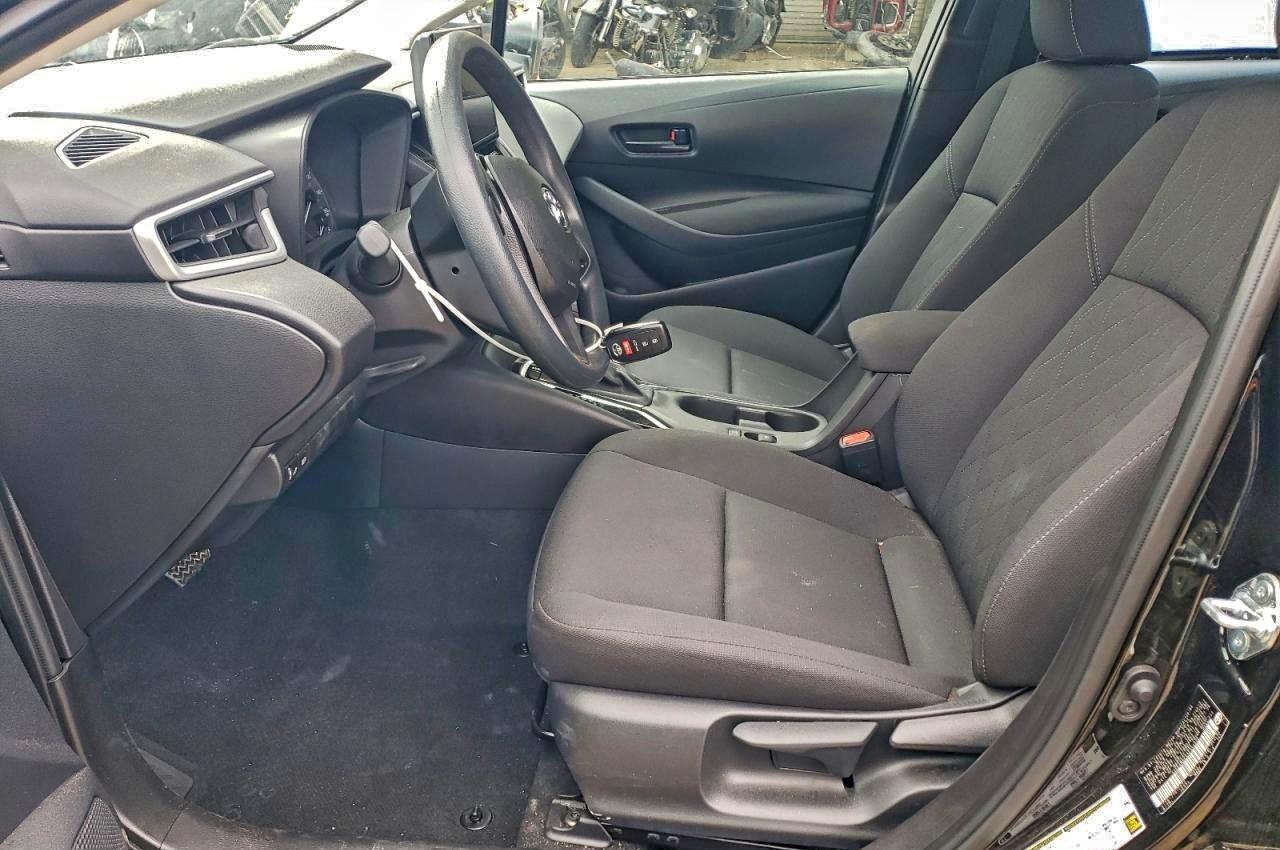 2025 Toyota Corolla Le - Image 7