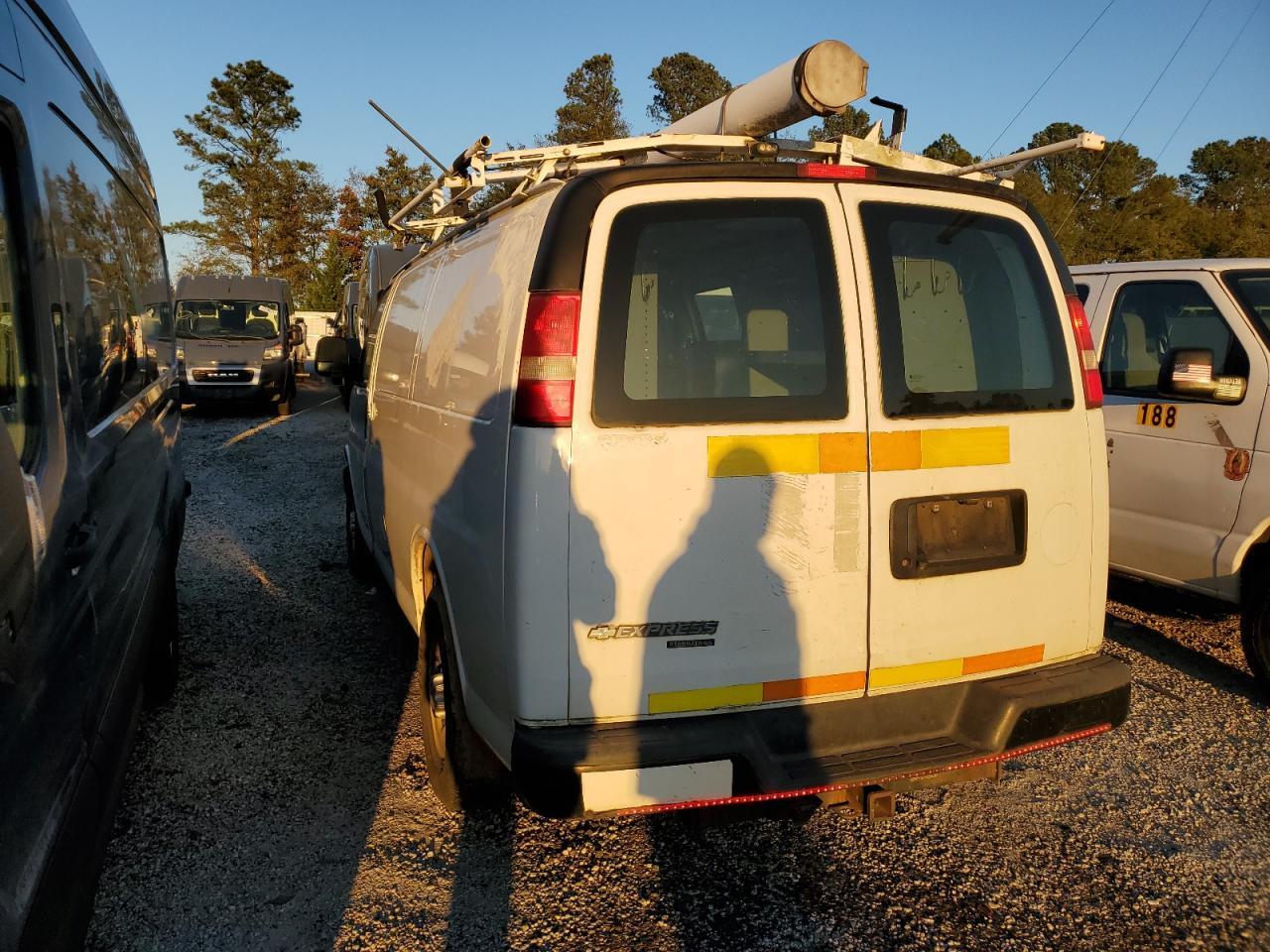 2013 Chevrolet Express G2500 - Image 2
