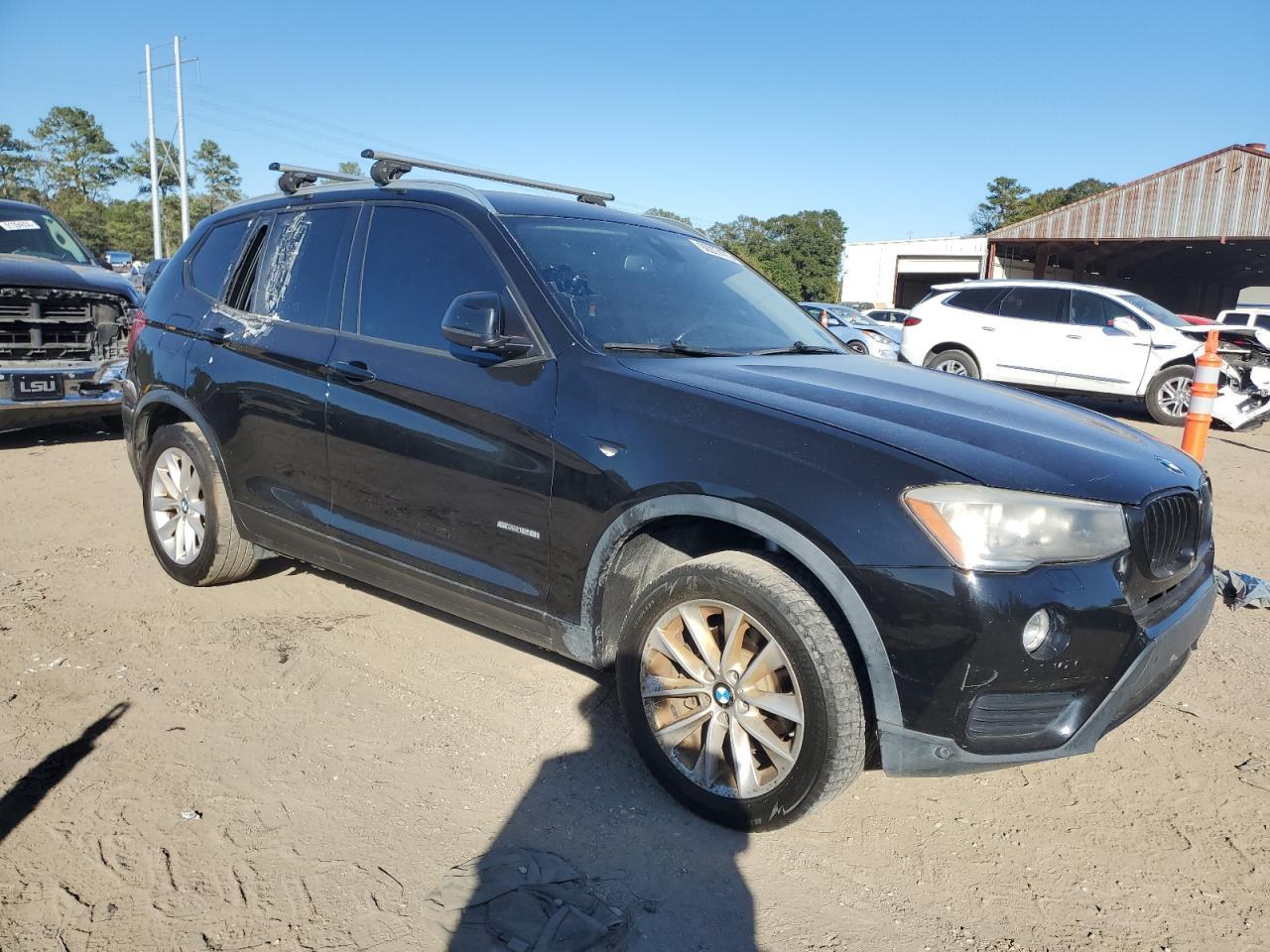 2017 BMW X3 Sdrive28I - Фото 4