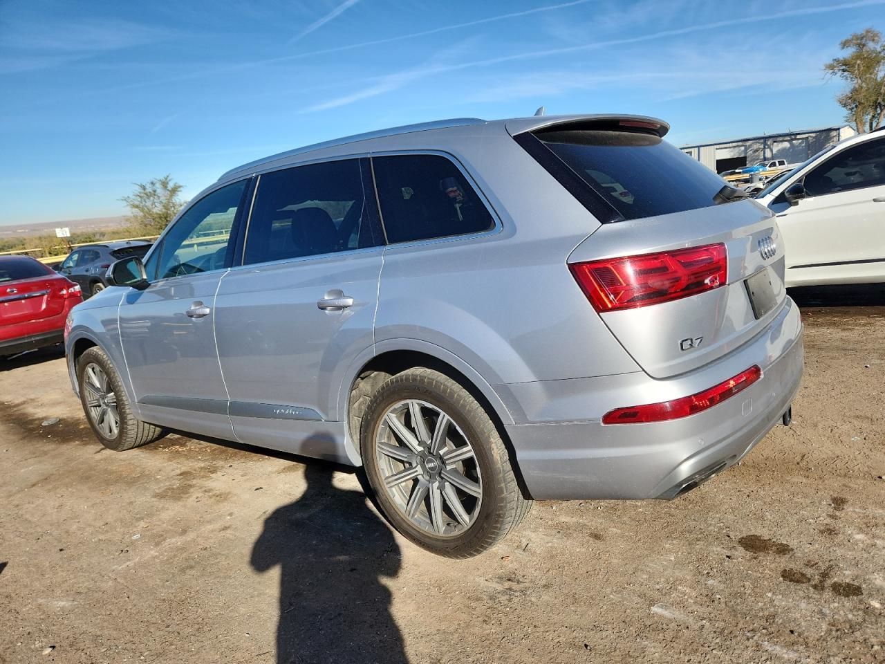 2019 Audi Q7 Premium Plus - Image 2