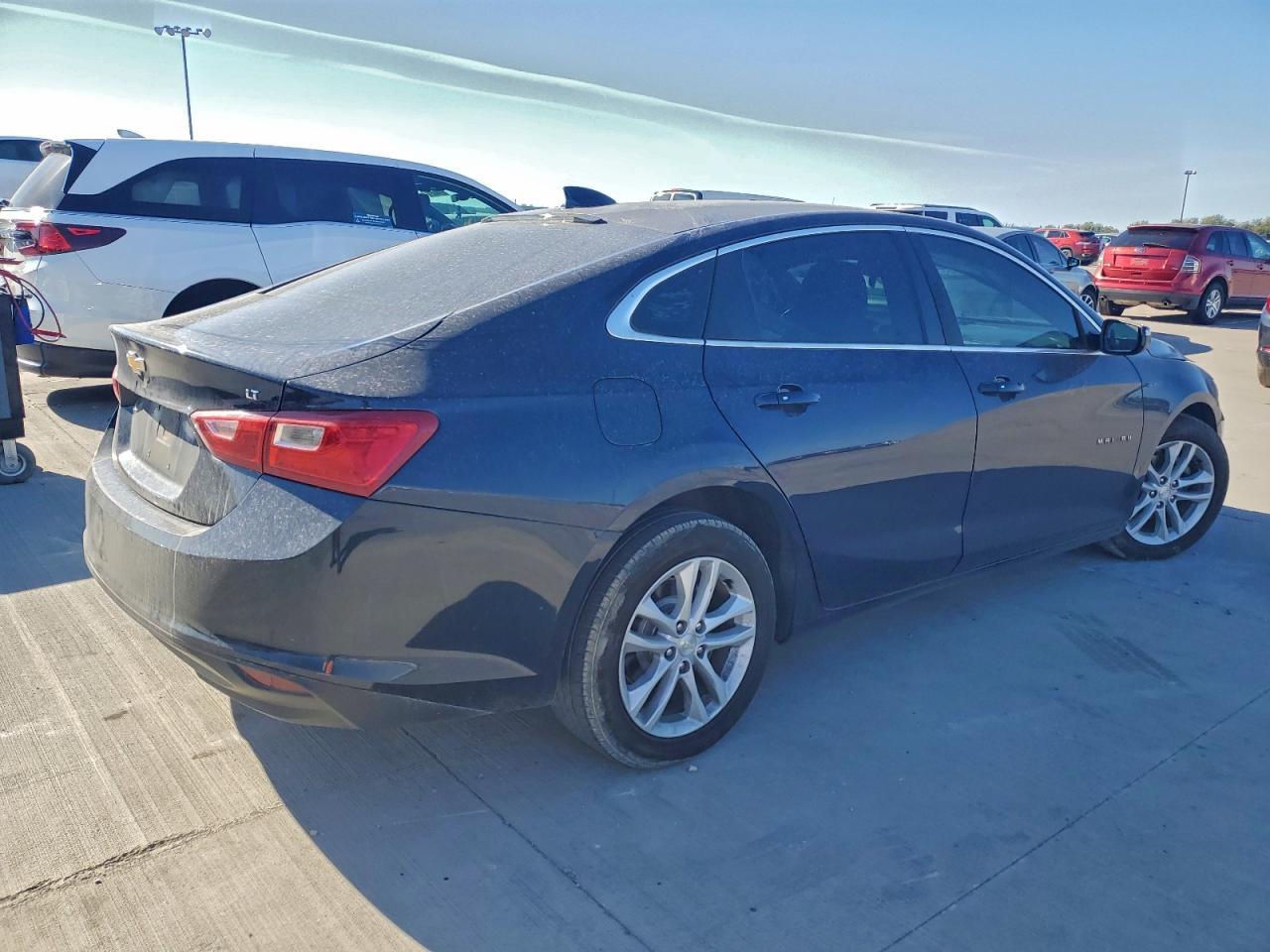 2016 Chevrolet Malibu Lt - Фото 3