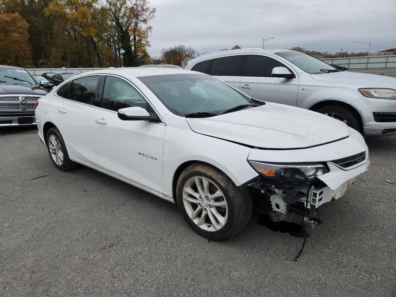 2018 Chevrolet Malibu Lt - Image 4