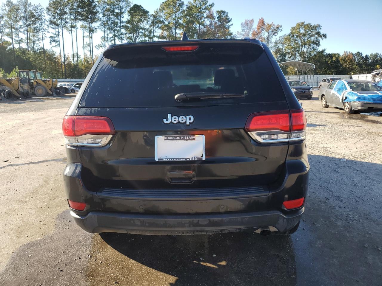 2021 Jeep Grand Cherokee Laredo - Image 6