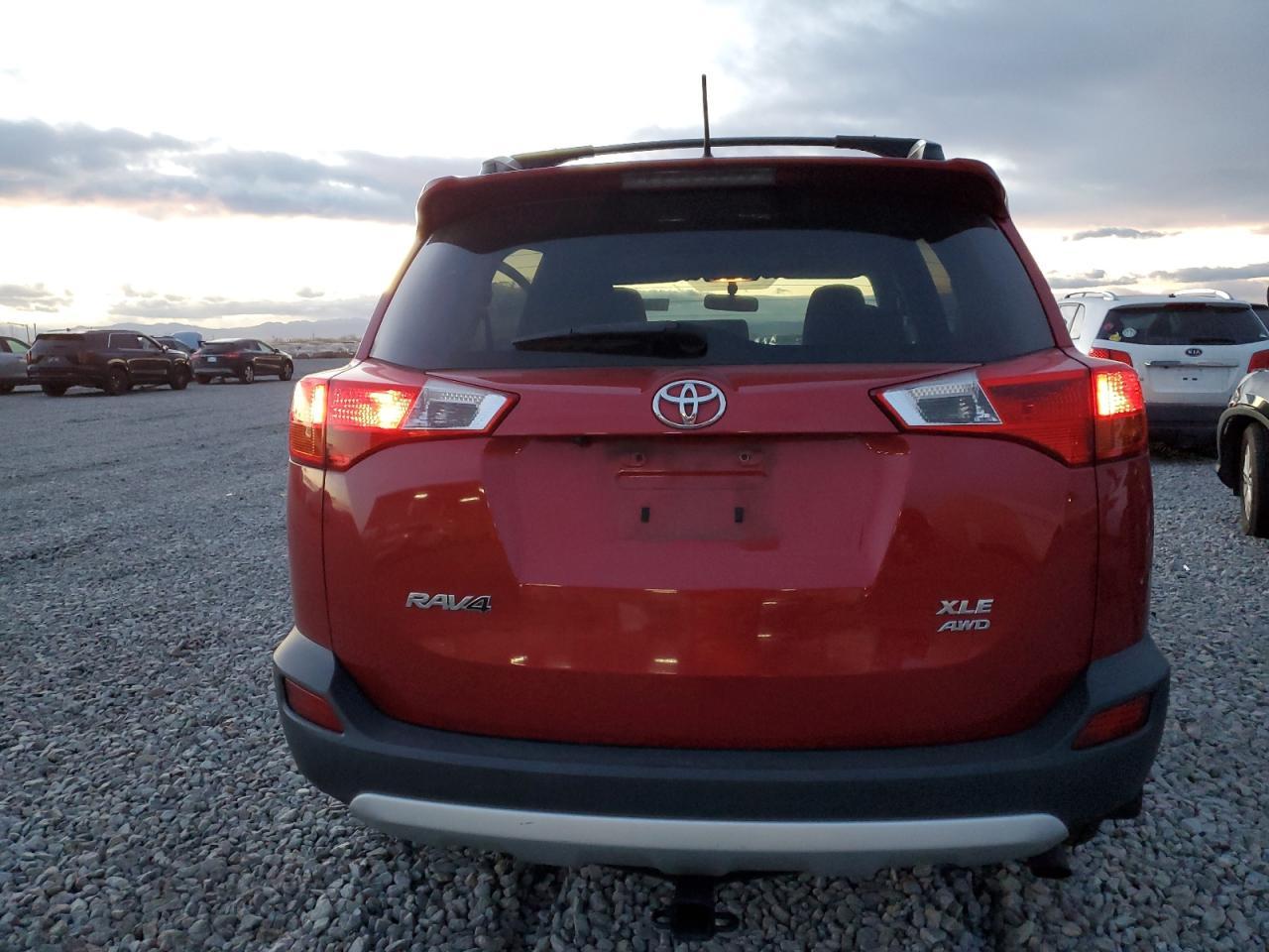 2015 Toyota Rav4 Xle - Image 6
