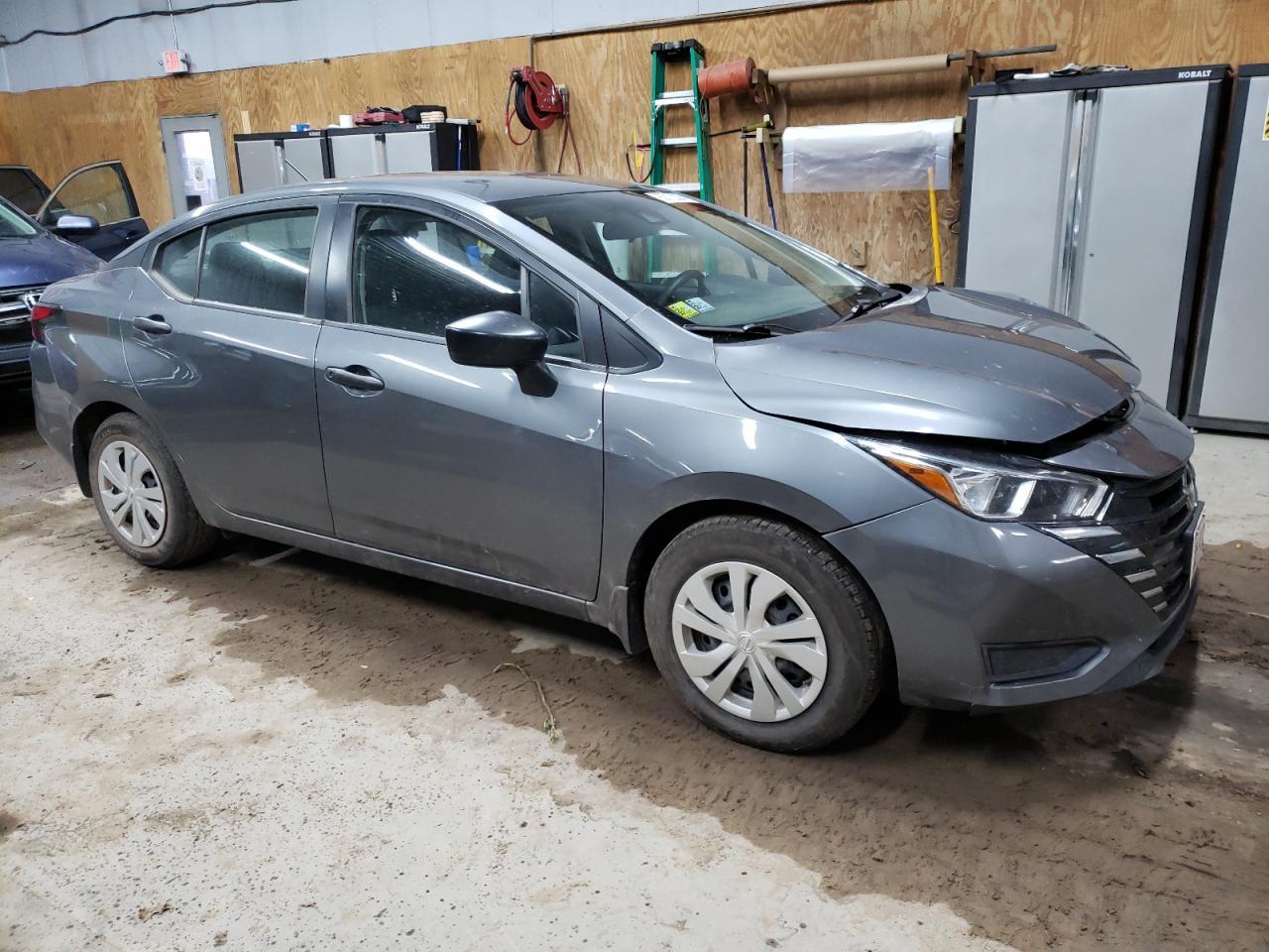 2024 Nissan Versa S - Image 4