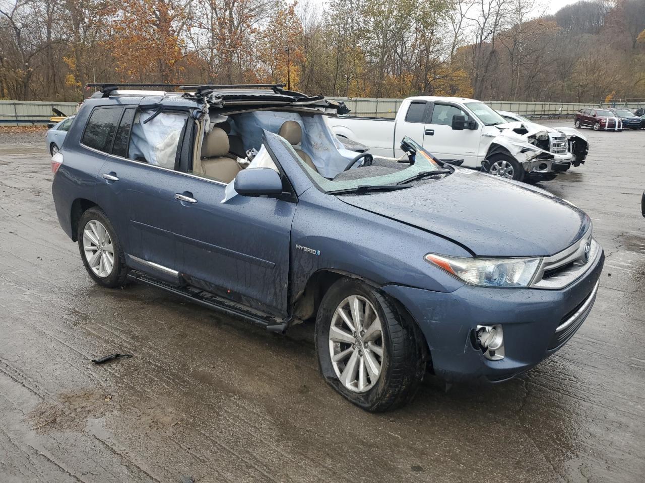 2012 Toyota Highlander Hybrid Limited - Image 4