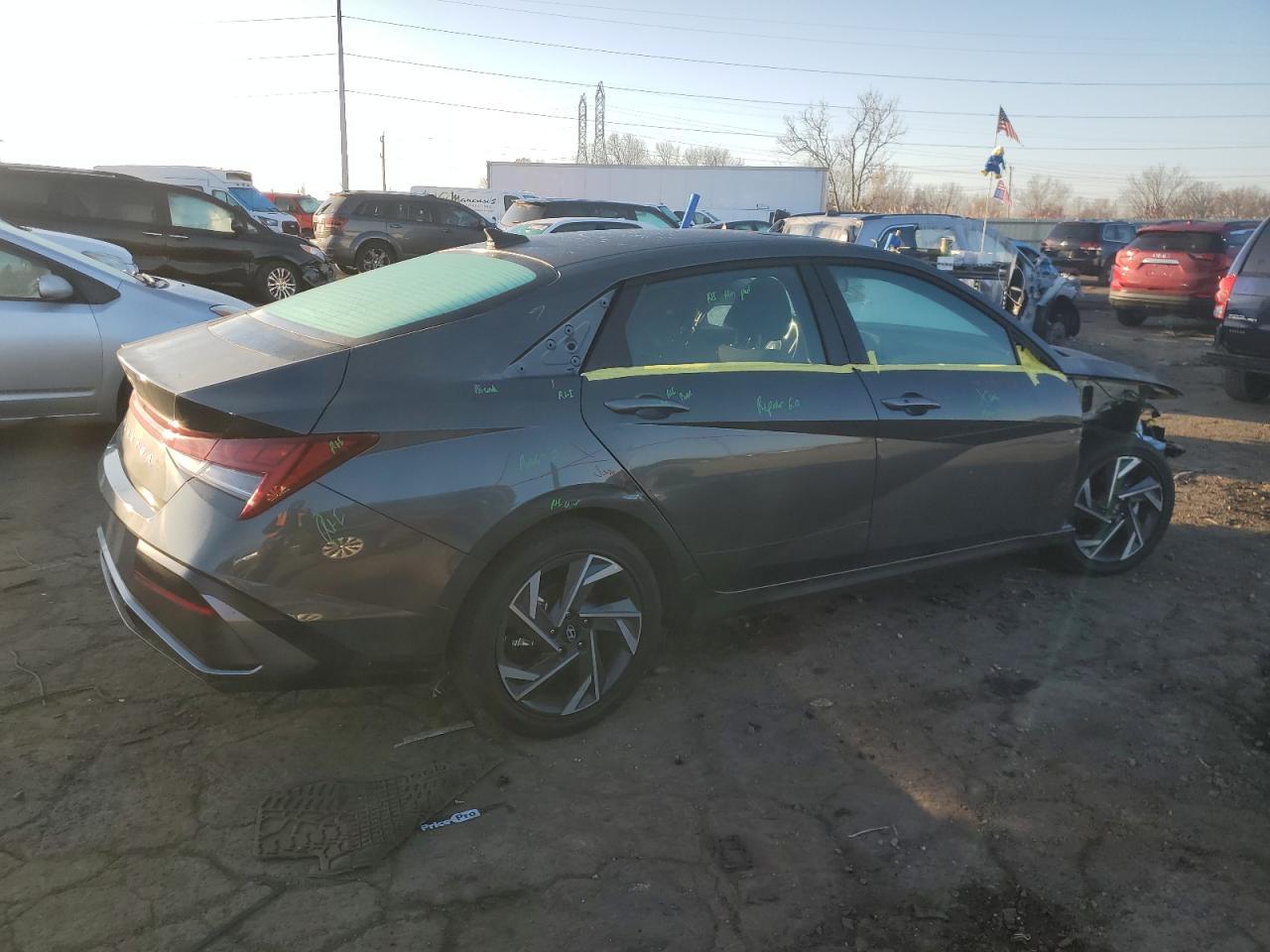 2025 Hyundai Elantra Sel - Фото 3