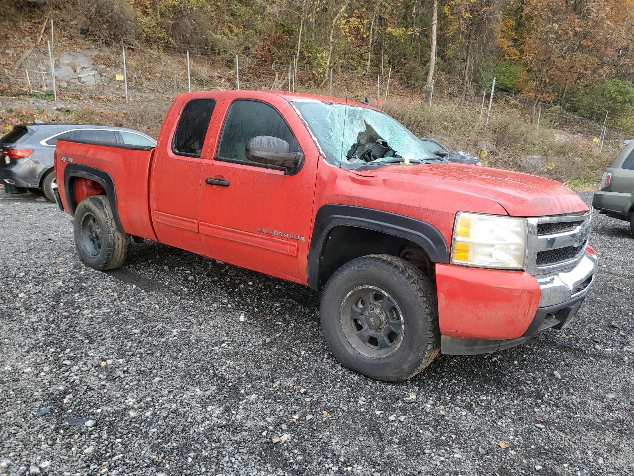2009 Chevrolet Silverado K1500 - Image 4
