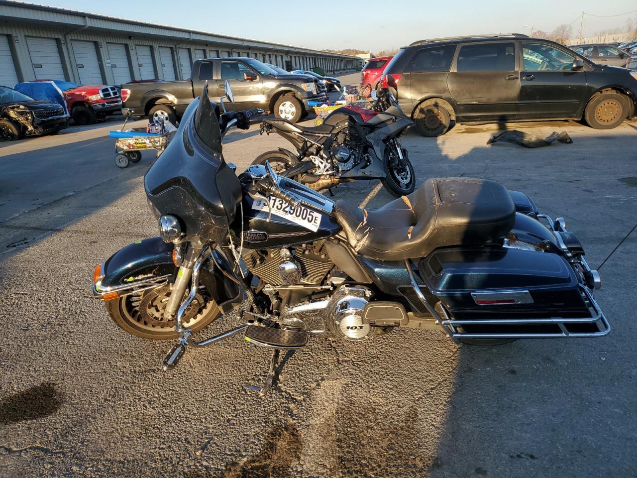 2013 Harley-Davidson Flhtcu Ultra Classic Electra Glide - Фото 3