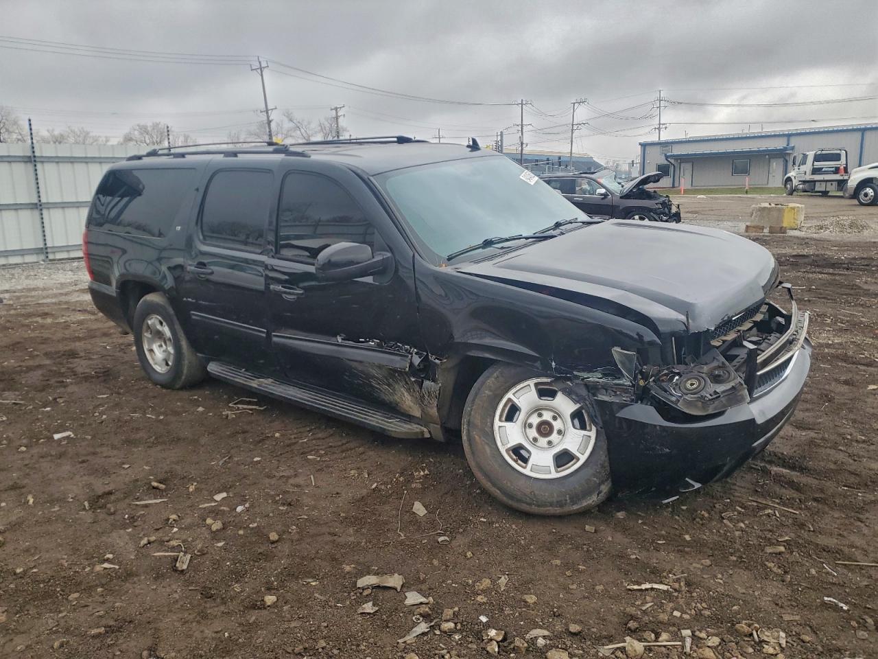 2014 Chevrolet Suburban K1500 Lt - Image 4